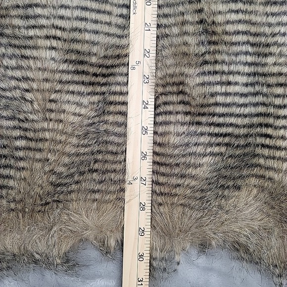 Amanda Blu NEW Womens Owl Vest Size Large Long Fur Brown Cute Open Front Pockets - Picture 10 of 10